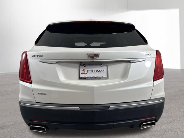 Used 2018 Cadillac XT5 Luxury w/ Driver Awareness Package image 32