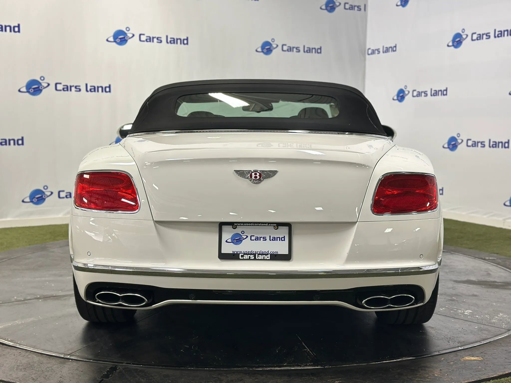 Used 2017 Bentley Continental GT image 4