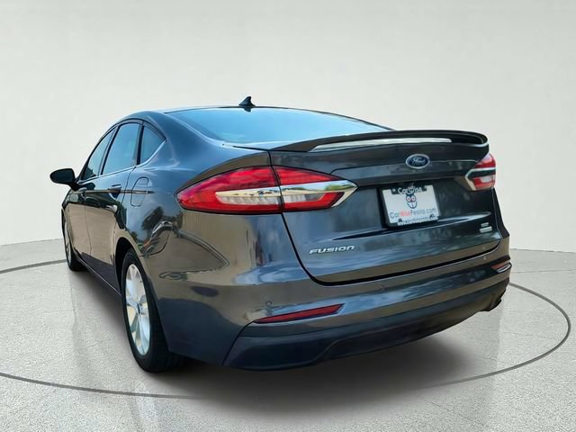 Used 2019 Ford Fusion SE FWD image 5