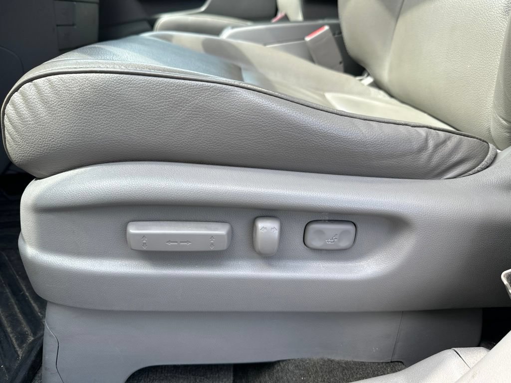 Used 2015 Honda Odyssey EX-L image 18