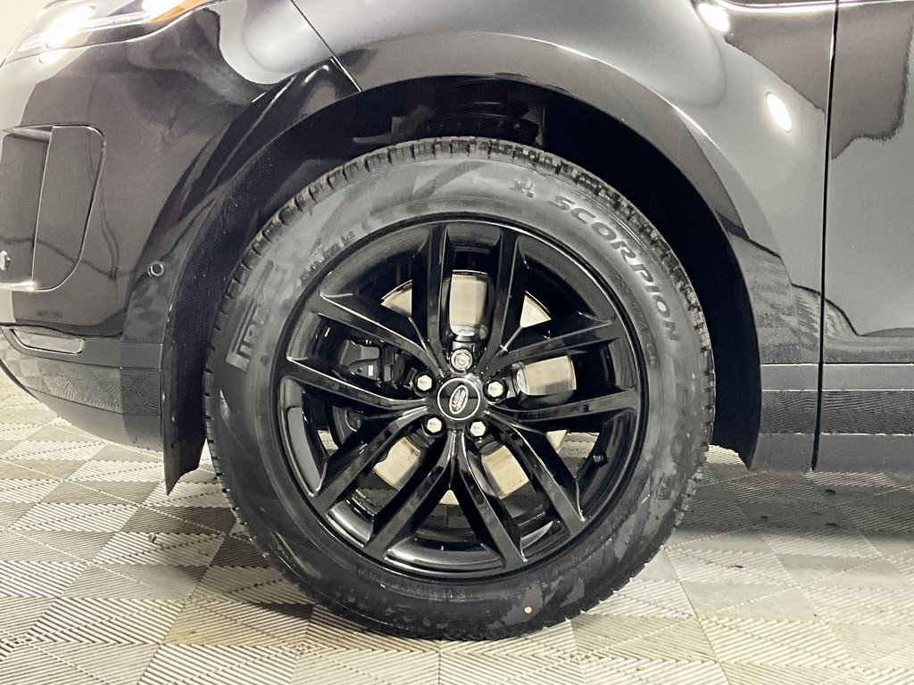 New 2026 Land Rover Range Rover Evoque S image 9