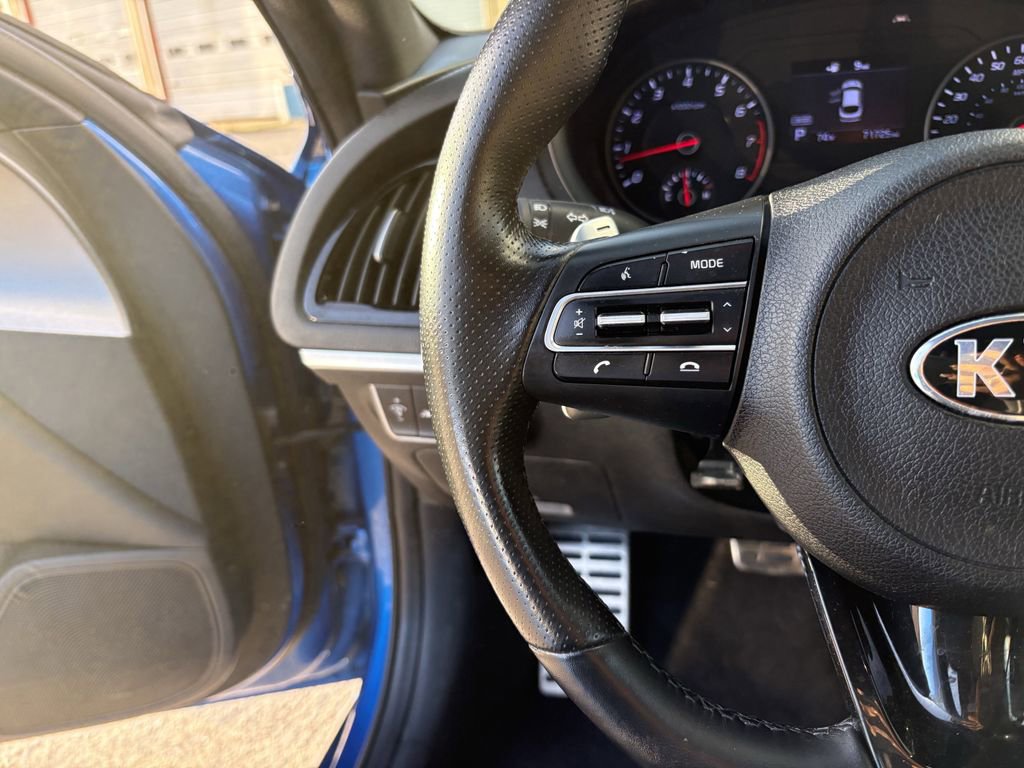 Used 2018 Kia Stinger GT image 13