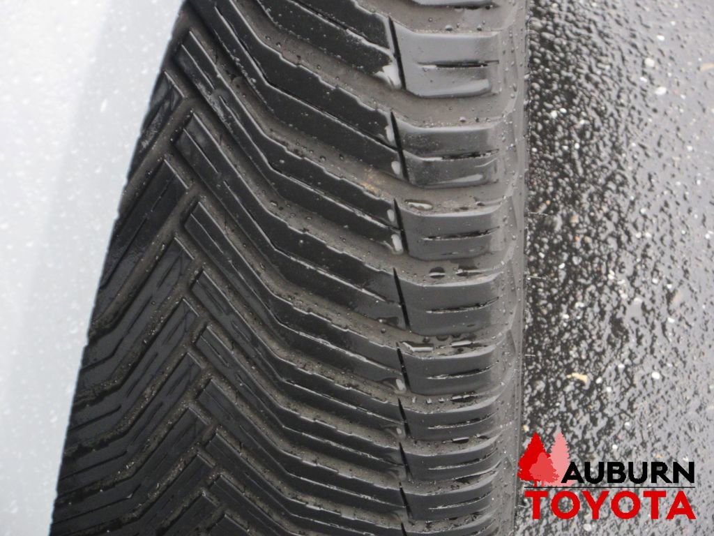 Used 2017 Chevrolet Camaro LT w/ RS Package image 4