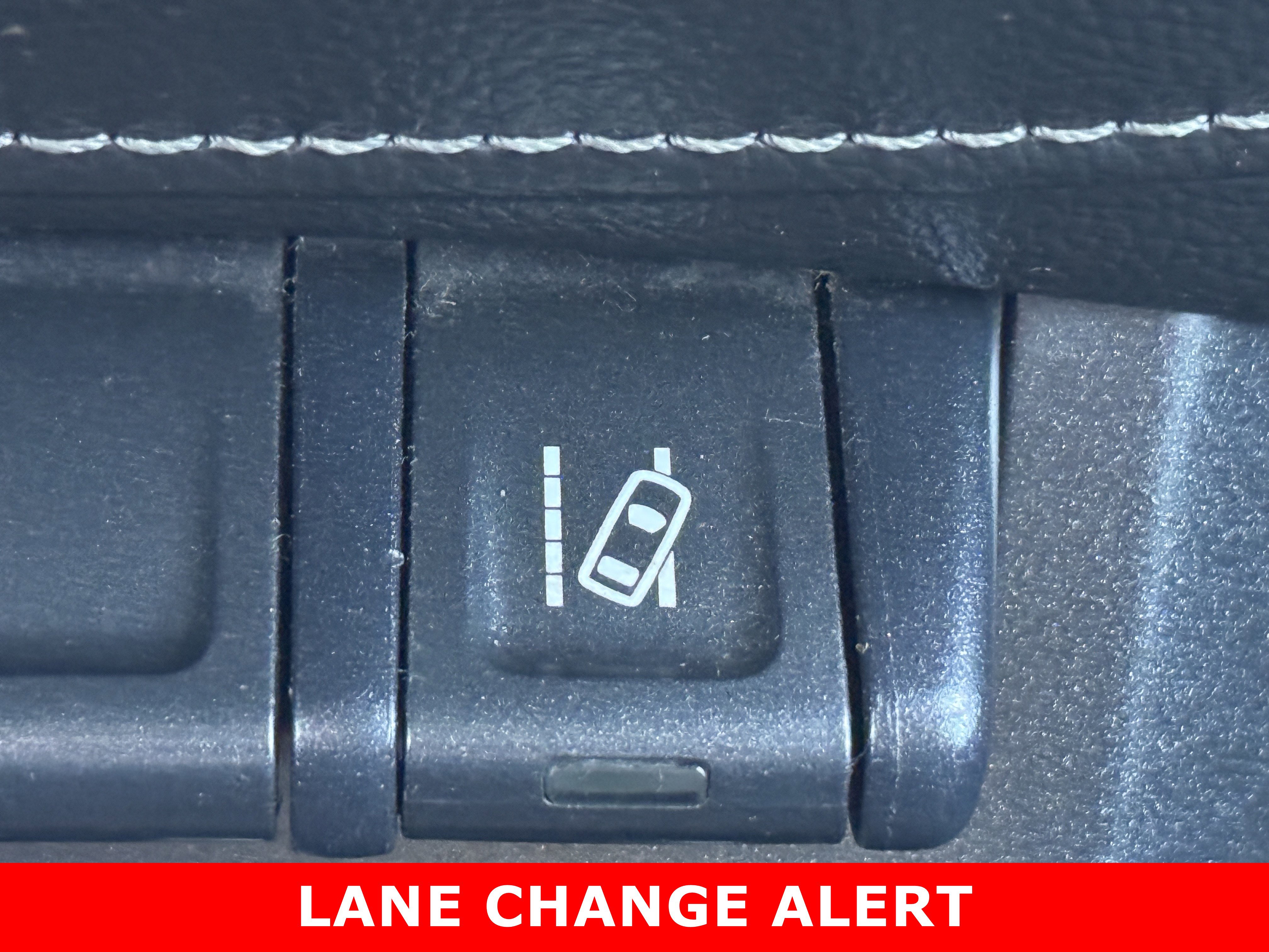 Used 2016 GMC Canyon SLT w/ Driver Alert Package image 20