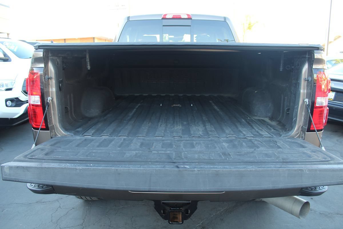 Used 2015 GMC Sierra 3500 Denali w/ Duramax Plus Package AWD/4WD image 15