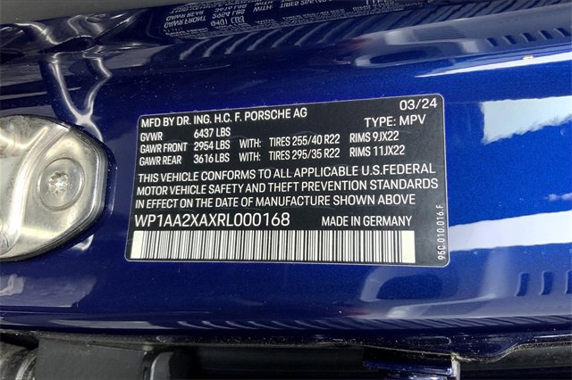 Certified 2024 Porsche Macan 4 Electric image 40