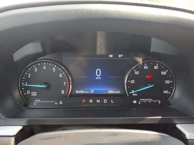 Used 2024 Ford Explorer XLT w/ Equipment Group 202A AWD/4WD image 17