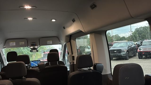 Used 2024 Ford Transit 350 XL RWD image 31