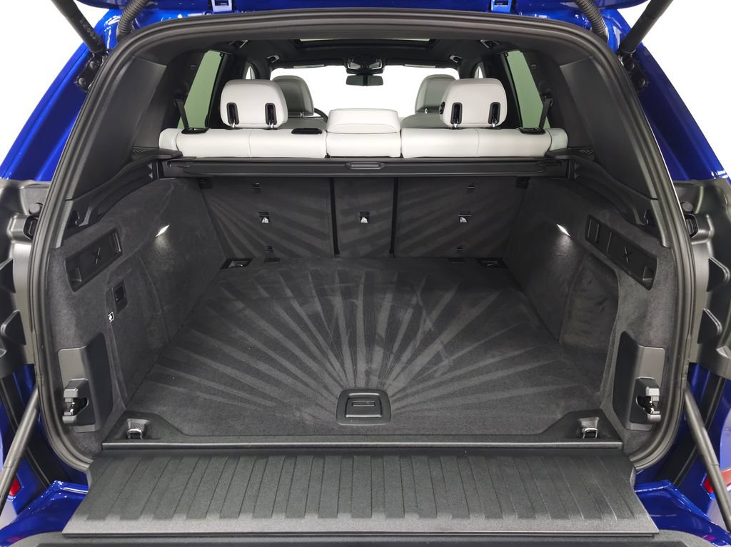 Used 2026 BMW X5 M60i AWD/4WD image 8