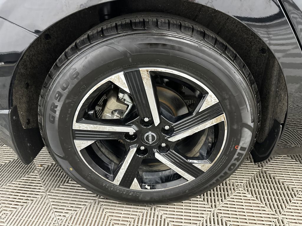 Used 2024 Nissan Sentra SV image 17