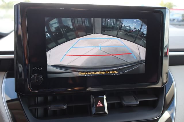 Used 2025 Toyota Corolla LE FWD image 36
