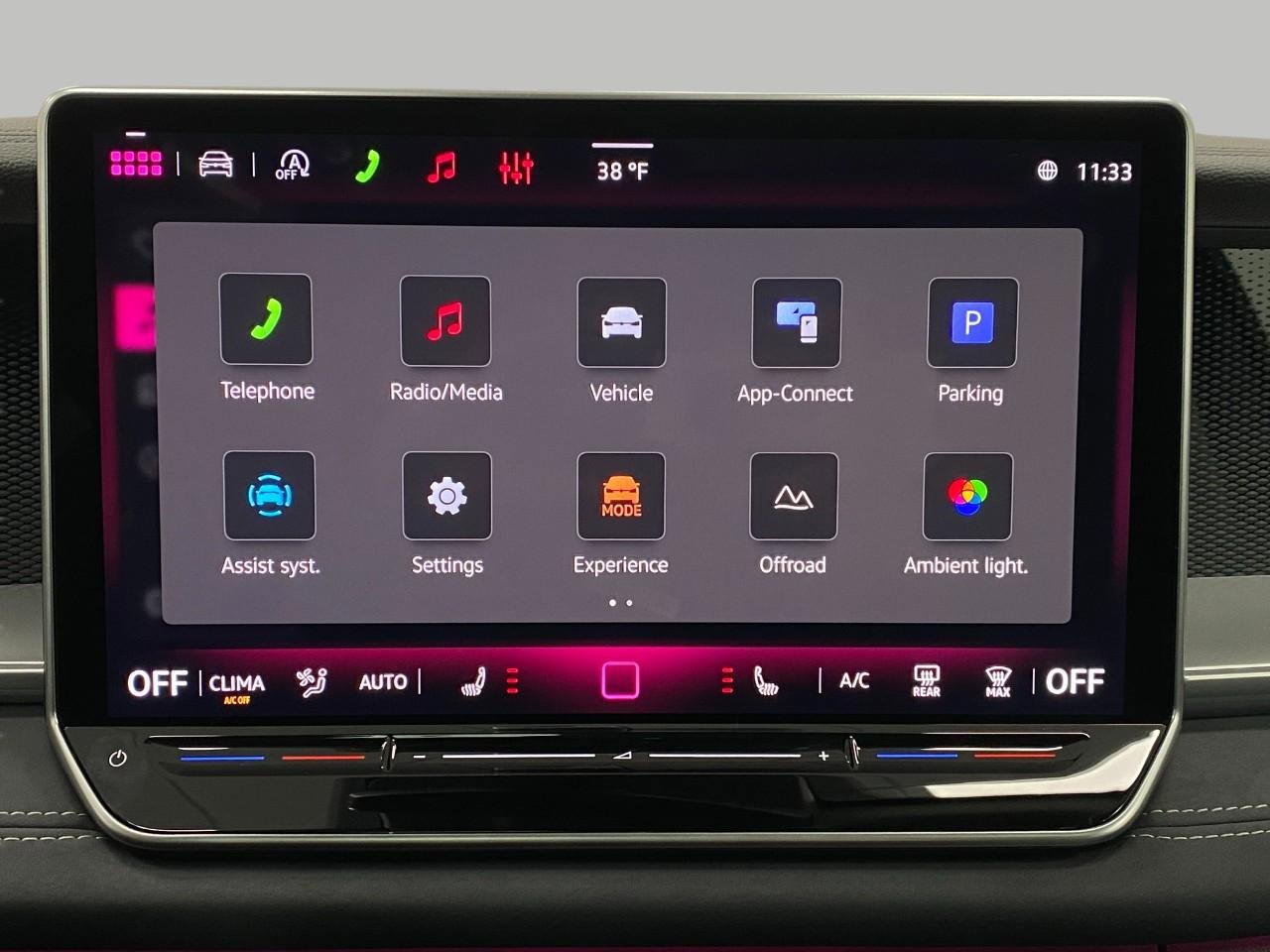 New 2026 Volkswagen Tiguan SE image 21