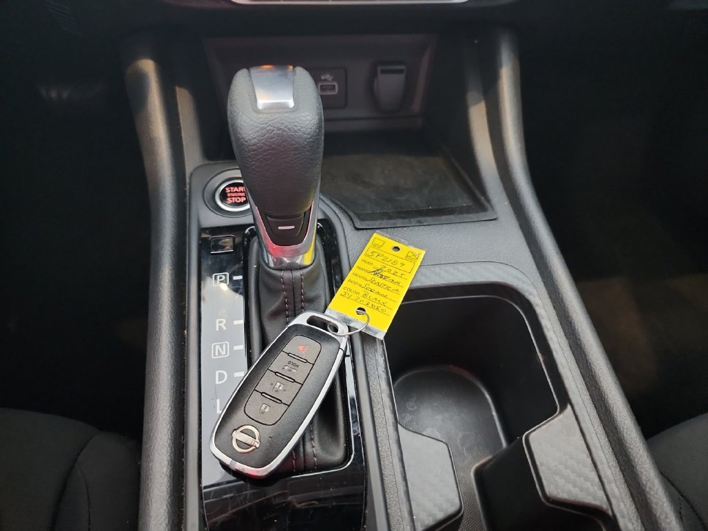 Used 2025 Nissan Sentra S FWD image 22