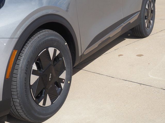 New 2026 Kia Sportage LX image 10