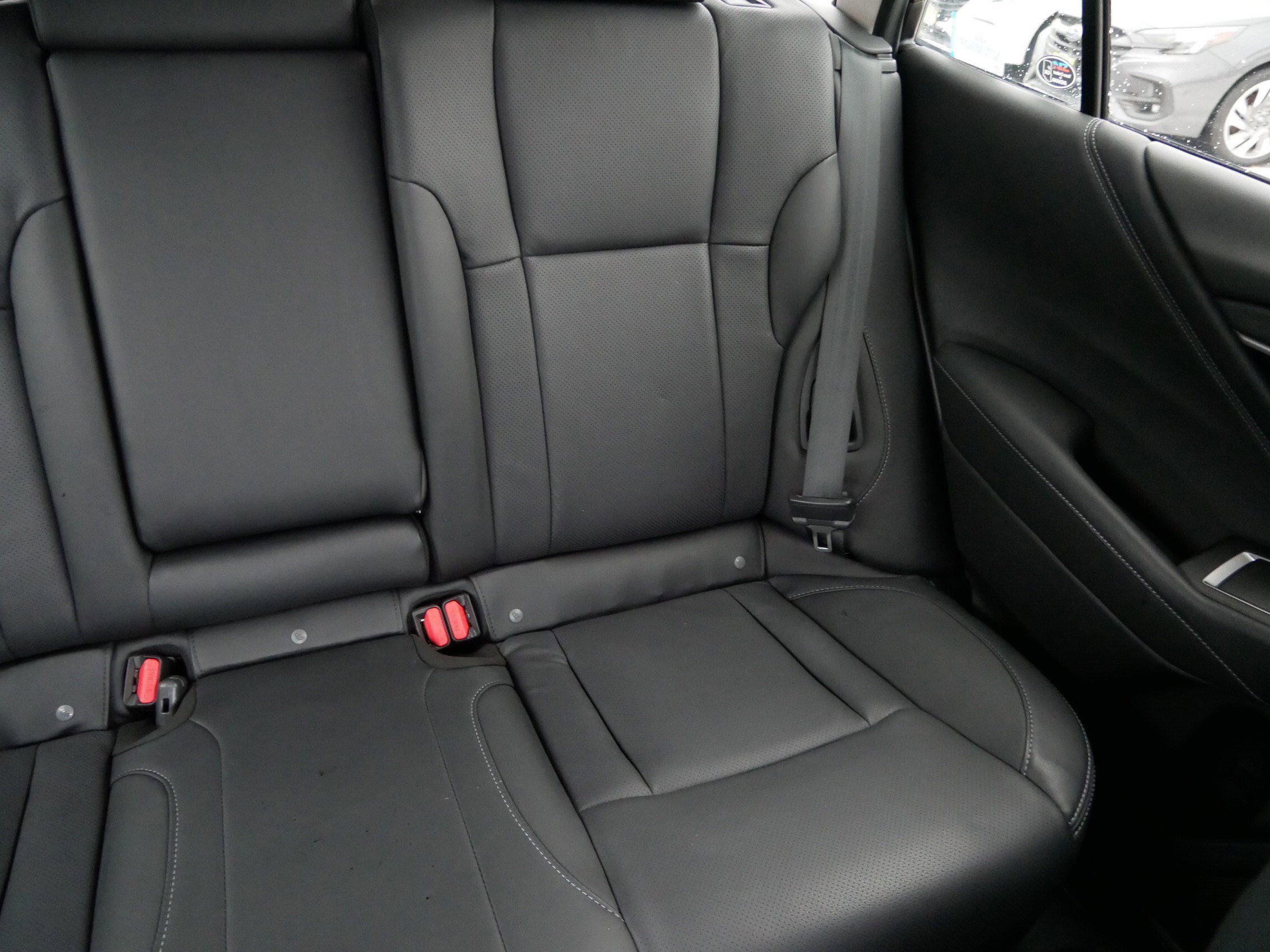 Used 2020 Subaru Outback Limited image 14