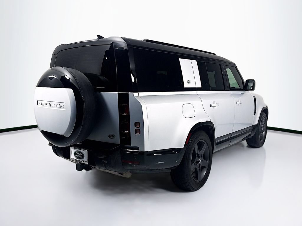 Certified 2023 Land Rover Defender 130 X-Dynamic SE AWD/4WD image 5