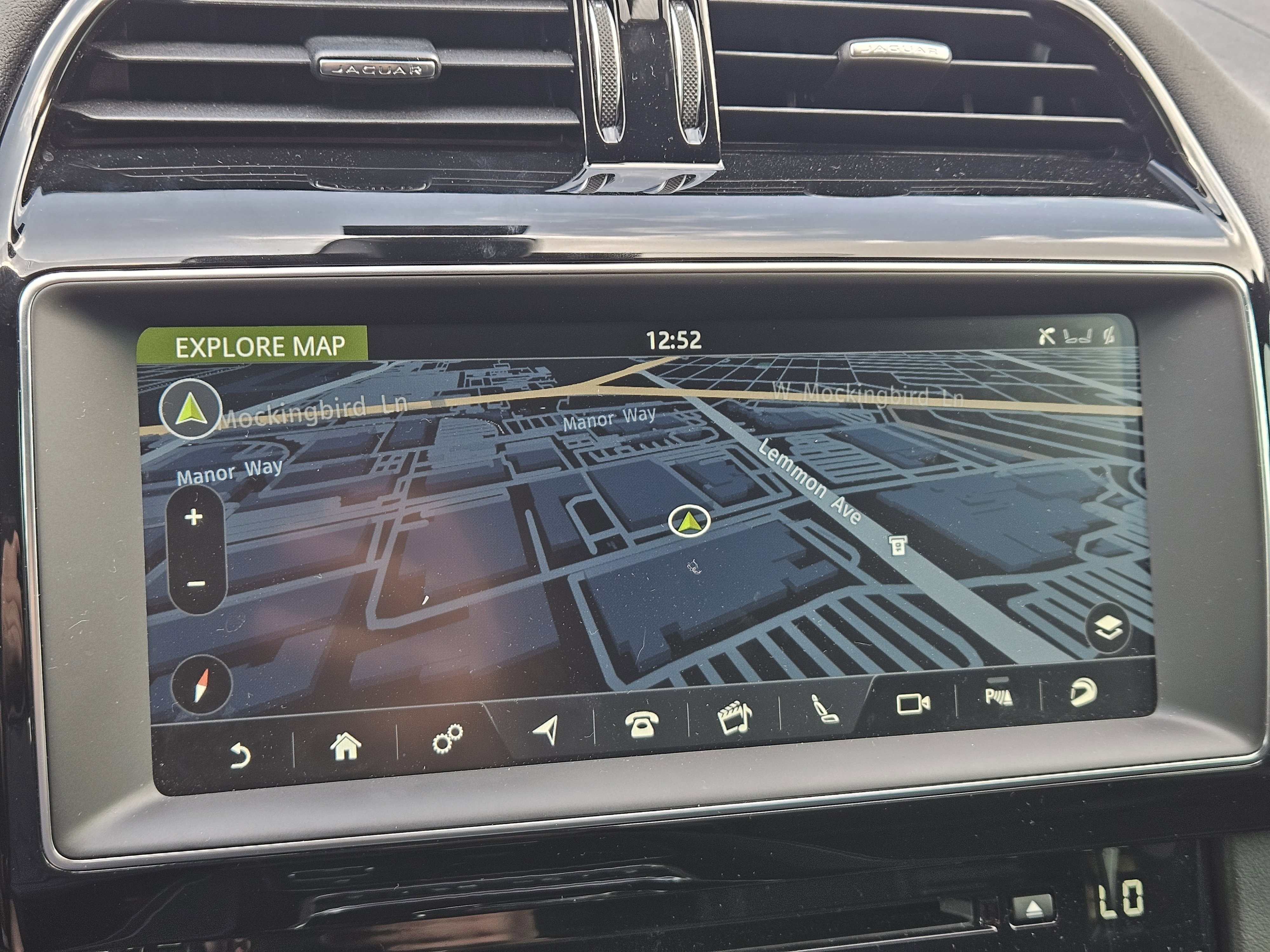 Used 2020 Jaguar F-PACE S image 17