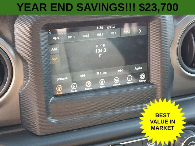 Used 2023 Jeep Gladiator Sport image 18