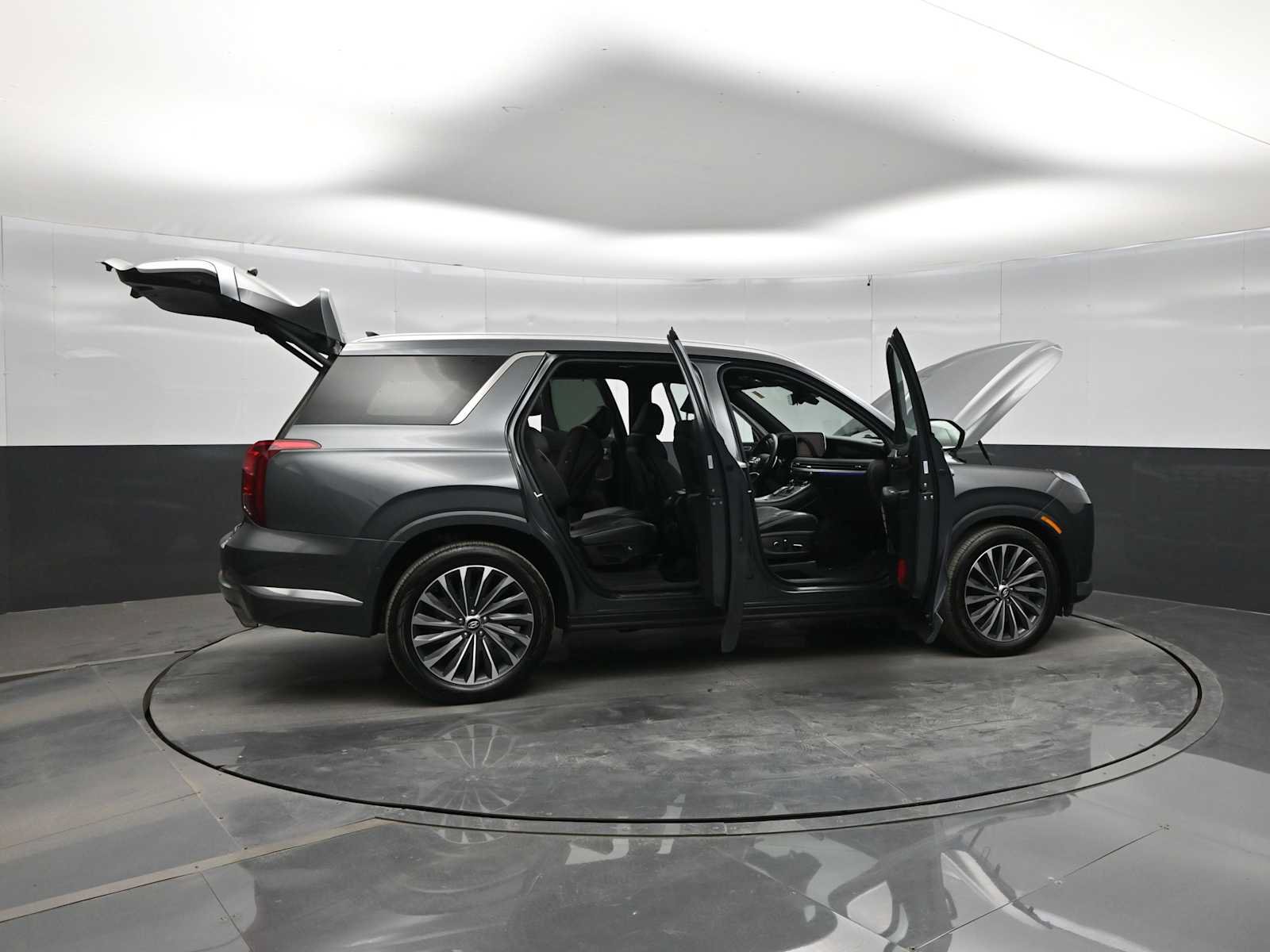 Used 2024 Hyundai Palisade Calligraphy AWD/4WD image 44