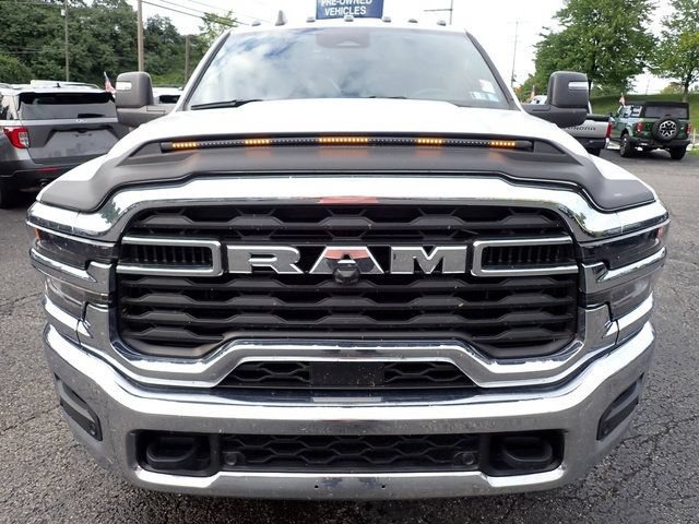 Used 2025 RAM 2500 Tradesman AWD/4WD image 9