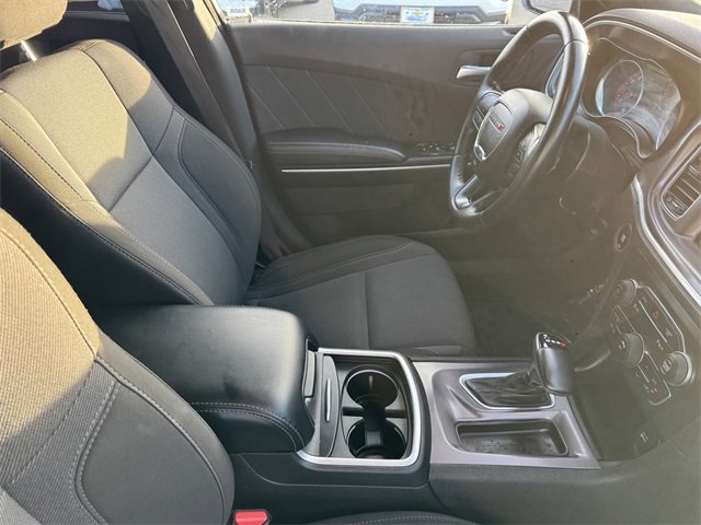 Used 2022 Dodge Charger SXT image 6