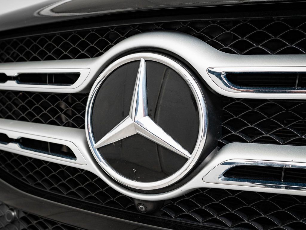 Used 2020 Mercedes-Benz GLE 350 4MATIC image 3