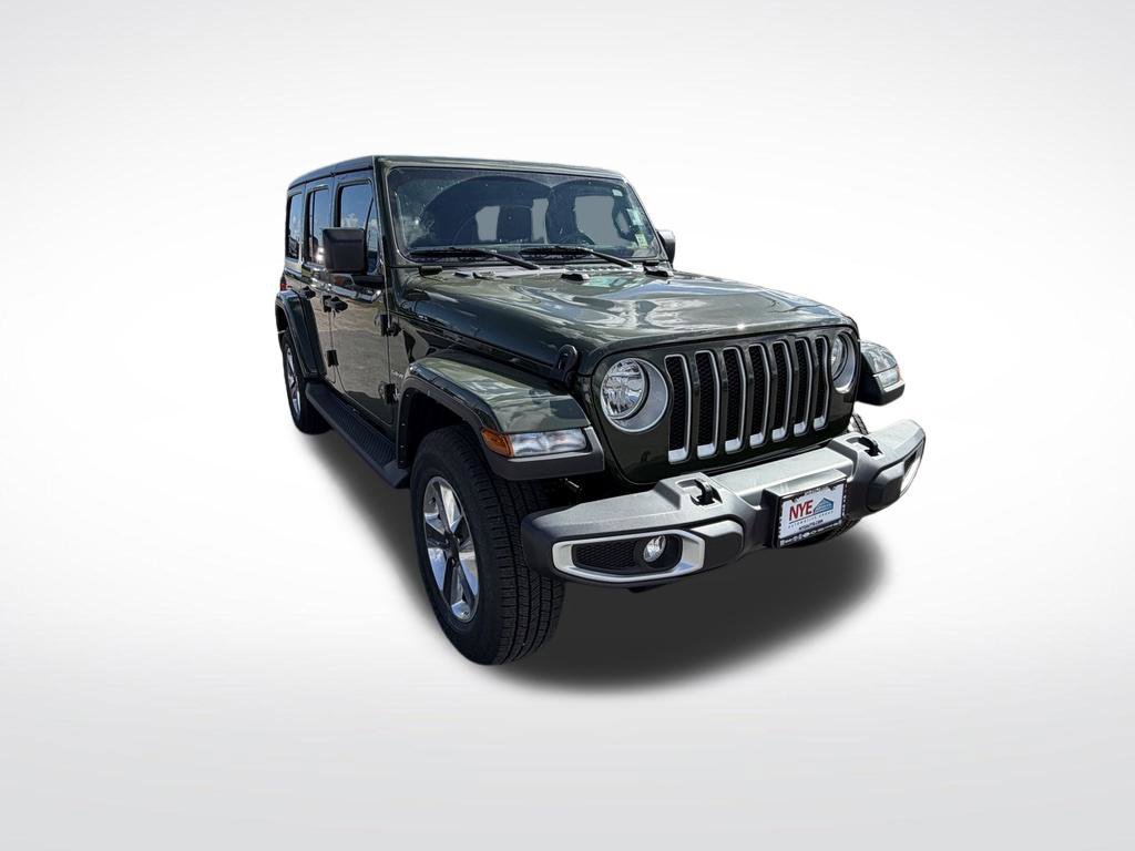 Used 2021 Jeep Wrangler Unlimited Sahara w/ Dual Top Group AWD/4WD image 8