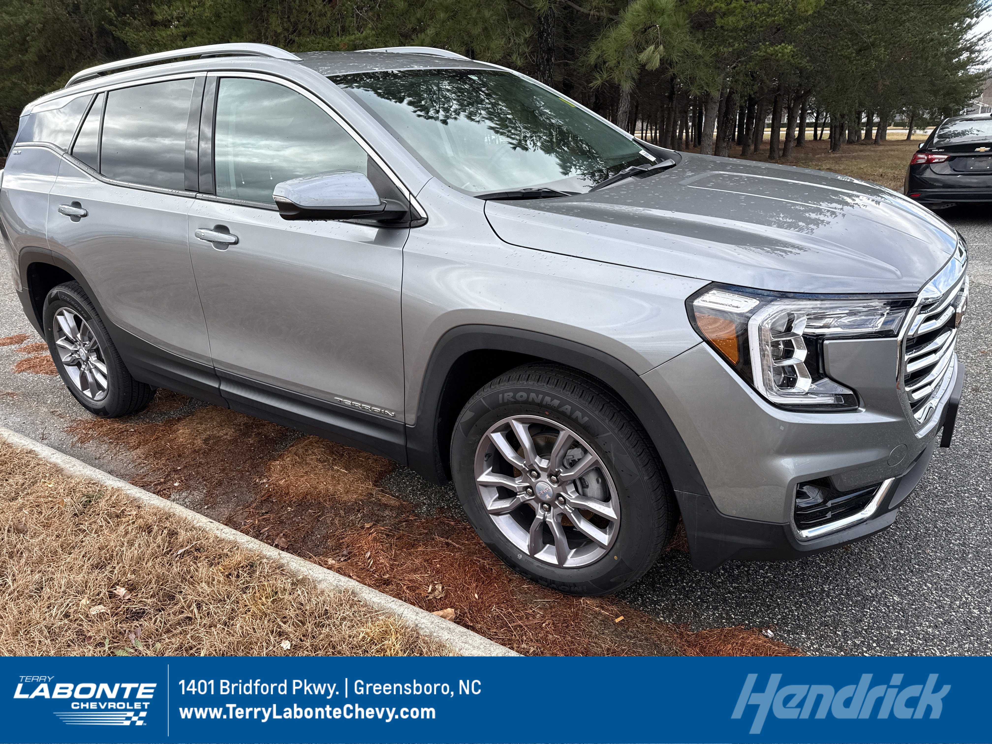 Certified 2023 GMC Terrain SLT