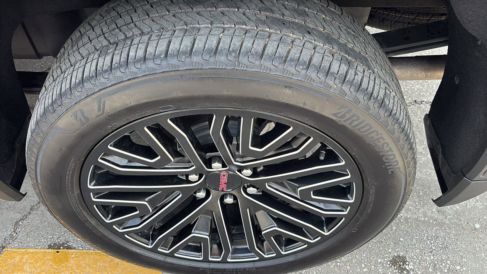 Certified 2024 GMC Sierra 1500 Denali w/ Technology Package AWD/4WD image 12