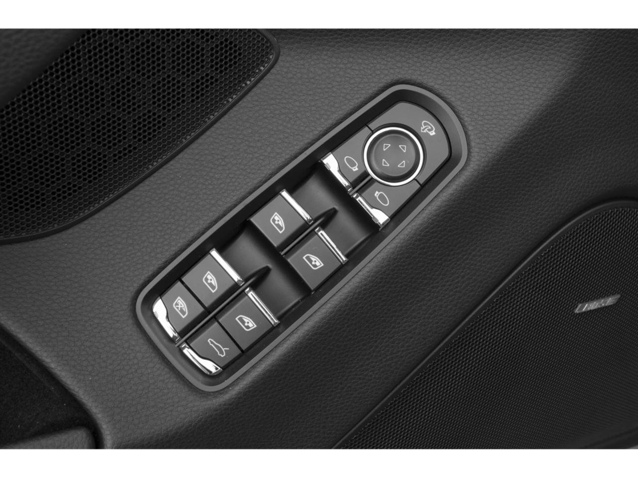 Used 2015 Porsche Panamera 4S image 69