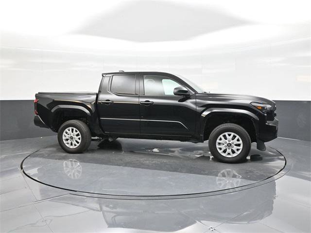 Certified 2025 Toyota Tacoma SR image 17