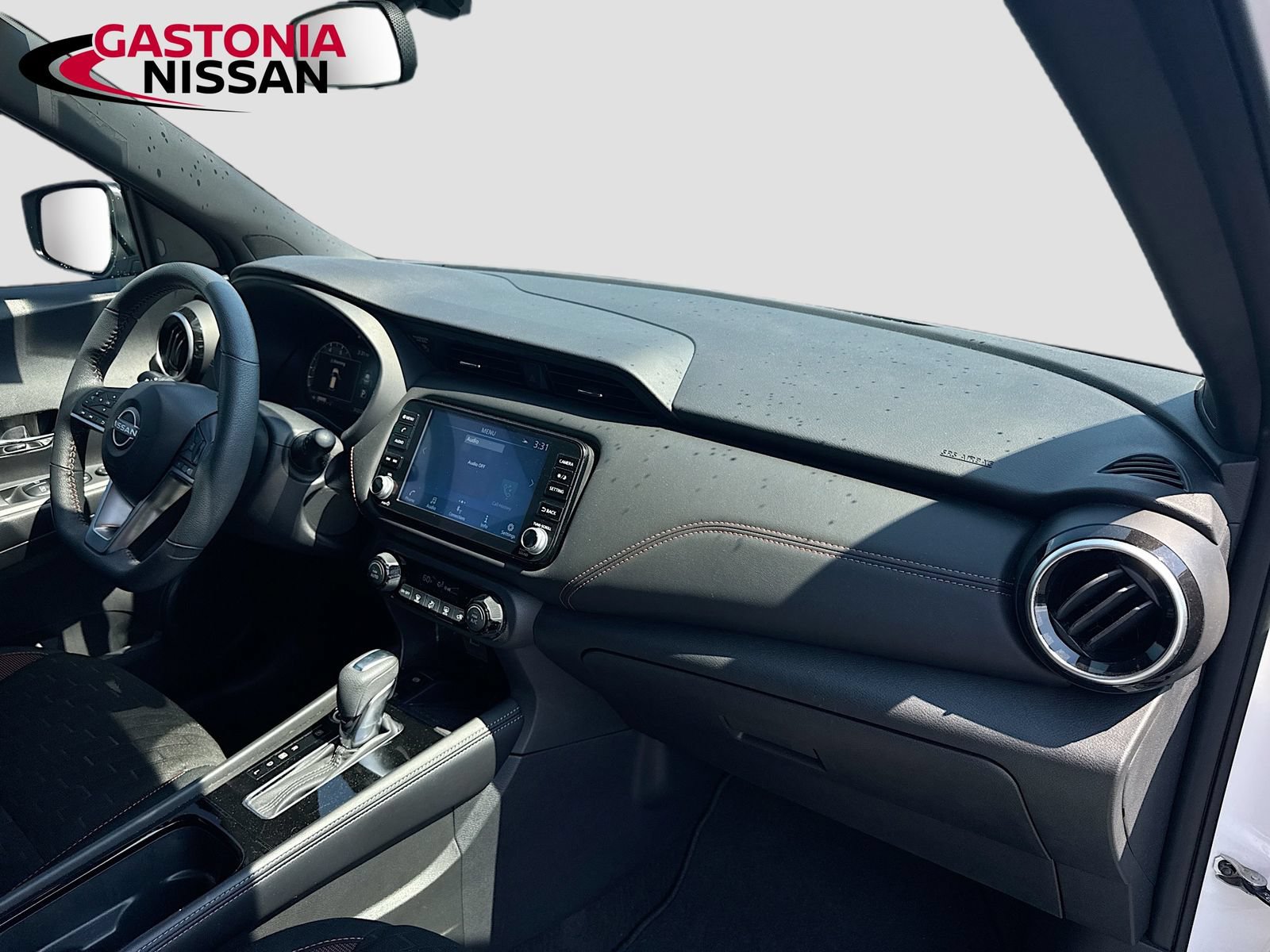 Used 2024 Nissan Kicks SR FWD image 36