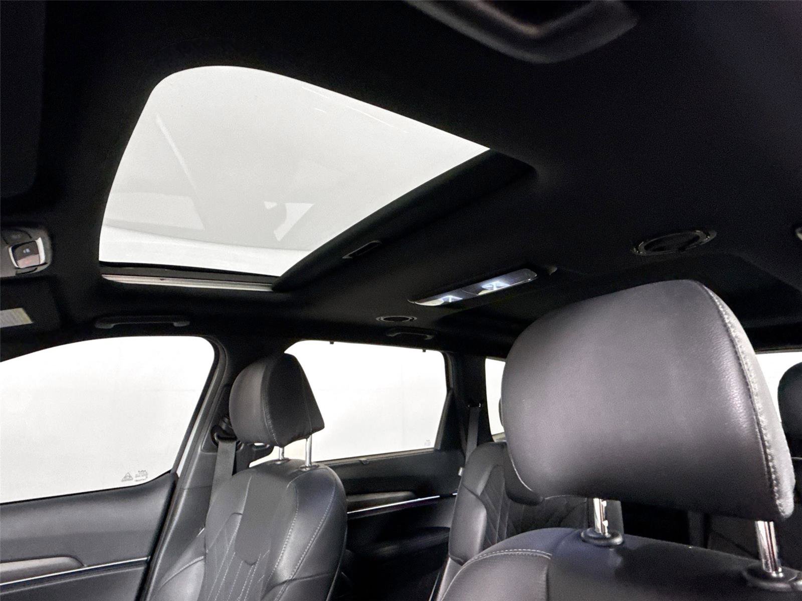 Used 2024 Kia Telluride SX X-Pro image 6