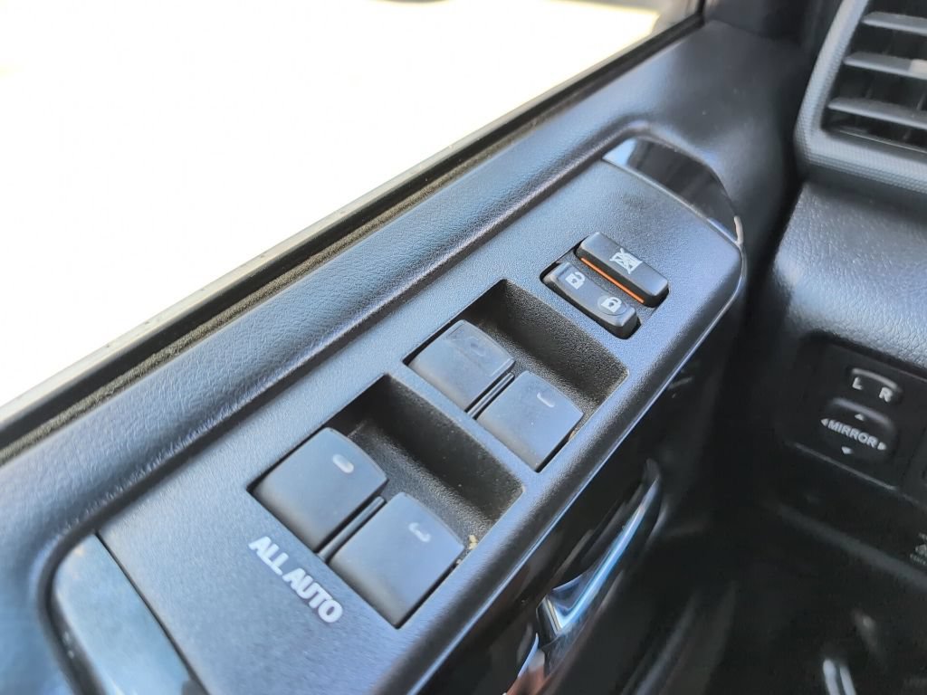 Used 2019 Toyota 4Runner TRD Off-Road Premium AWD/4WD image 26