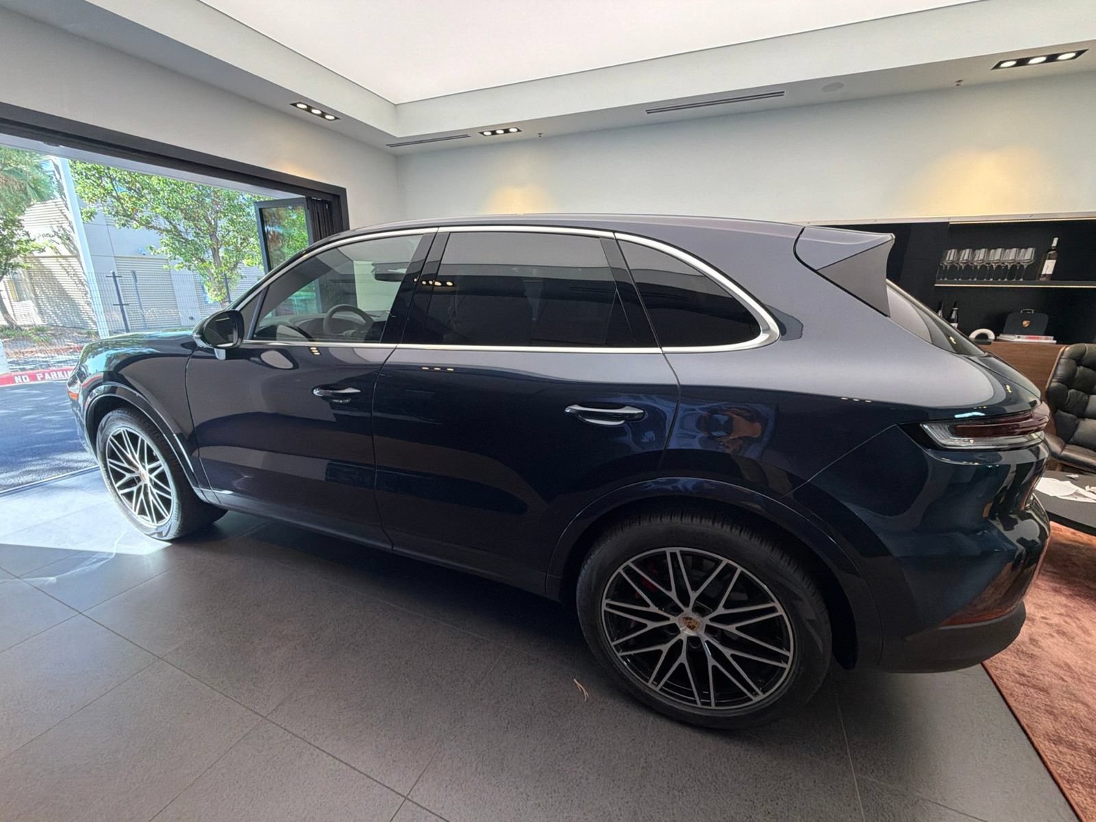 Certified 2024 Porsche Cayenne S AWD/4WD image 7