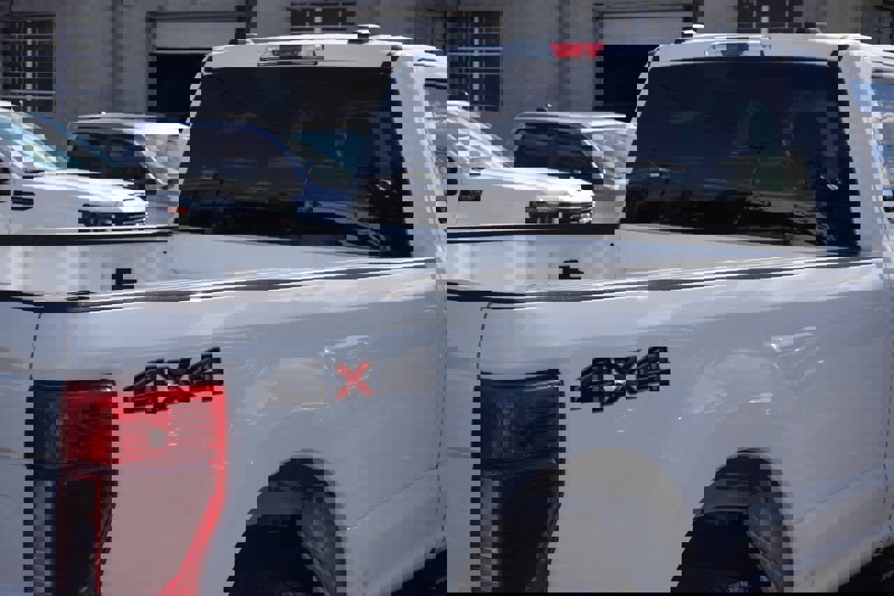 Used 2022 Ford F250 XLT image 11