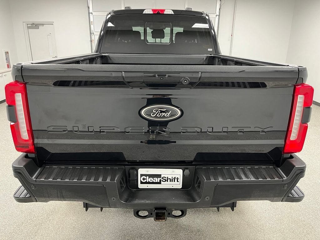Used 2024 Ford F350 Lariat w/ Lariat Ultimate Package AWD/4WD image 8