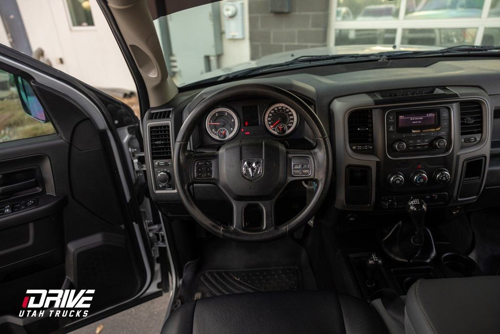 Used 2017 RAM 3500 Tradesman w/ Chrome Appearance Group image 21