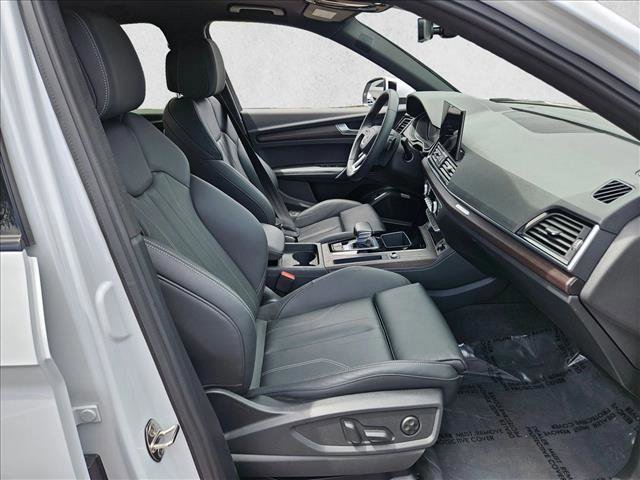 Certified 2025 Audi Q5 e Premium Plus w/ Premium Plus Package image 26