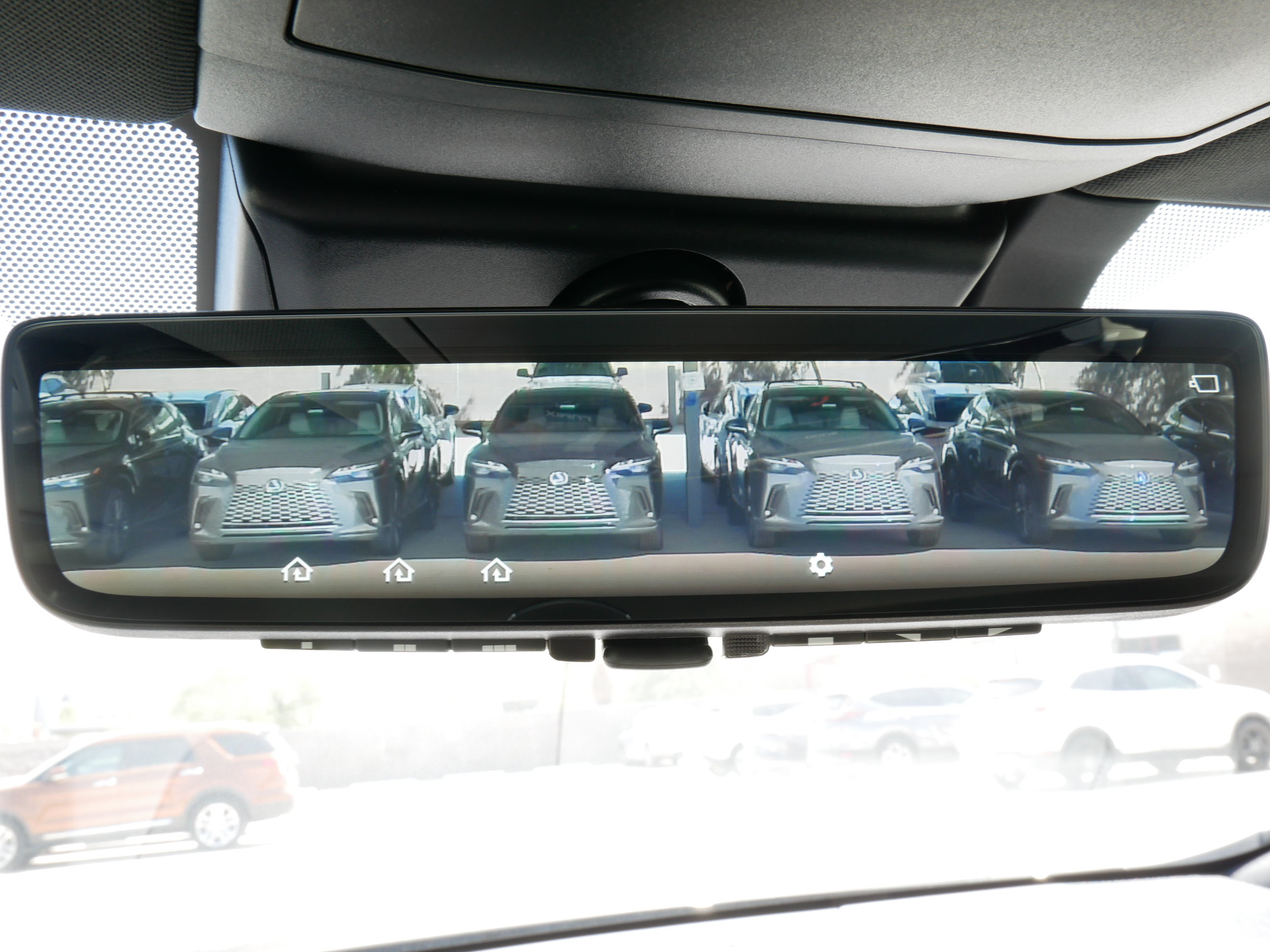 Used 2024 Lexus NX 350h AWD image 39