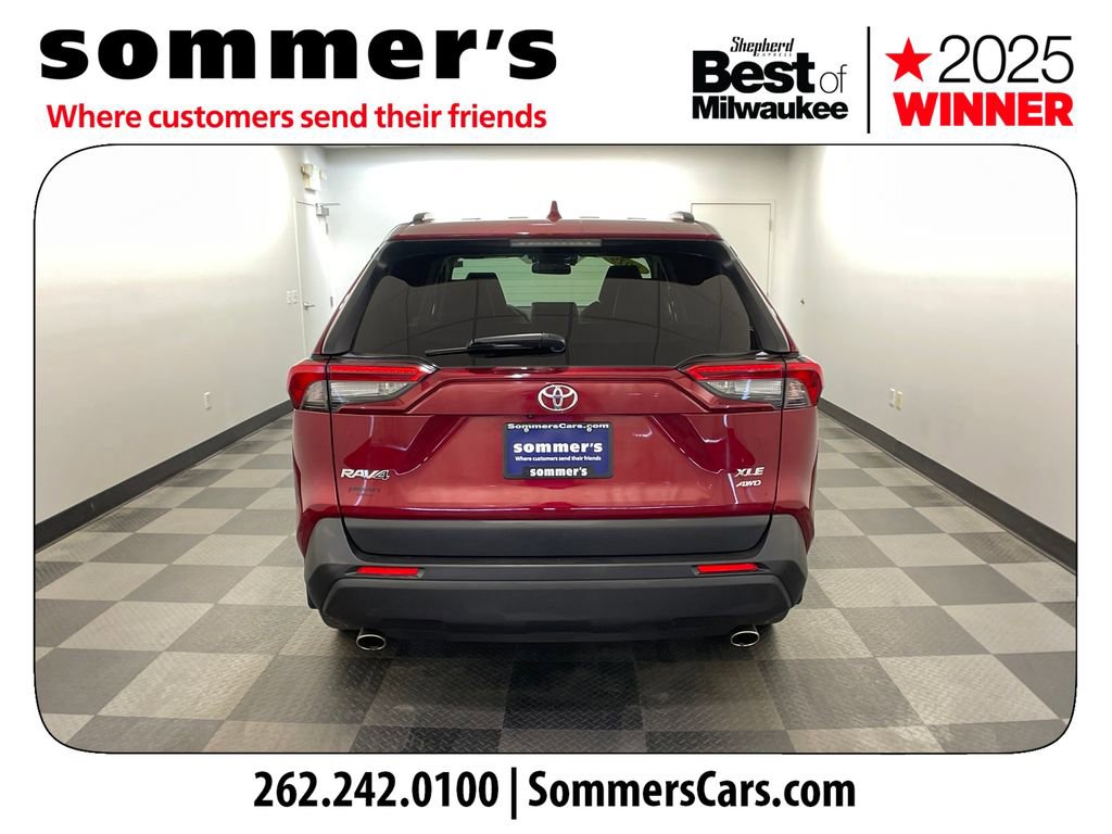 Used 2019 Toyota RAV4 XLE Premium w/ Cold Weather Package AWD/4WD image 4