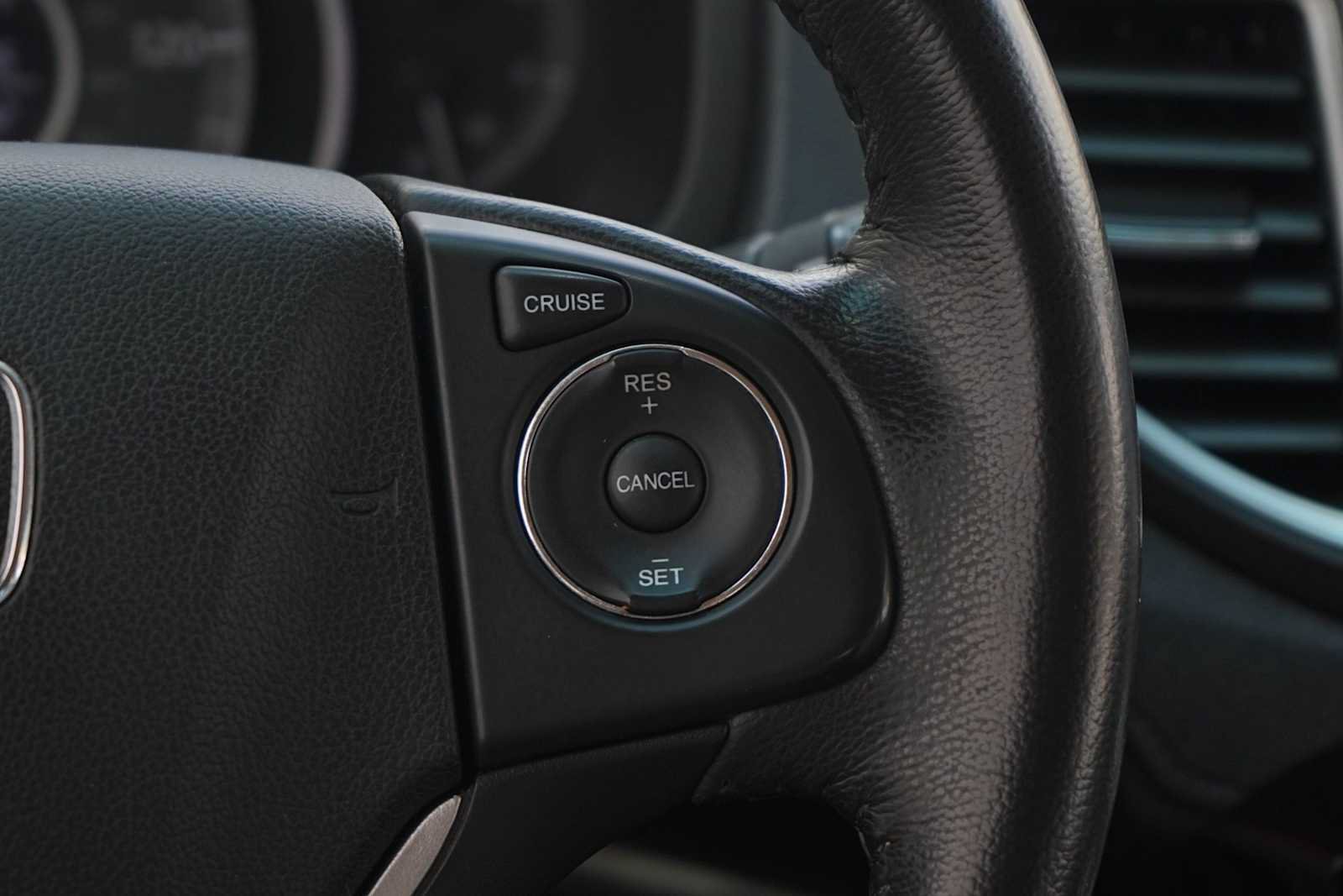 Used 2015 Honda CR-V EX-L image 18
