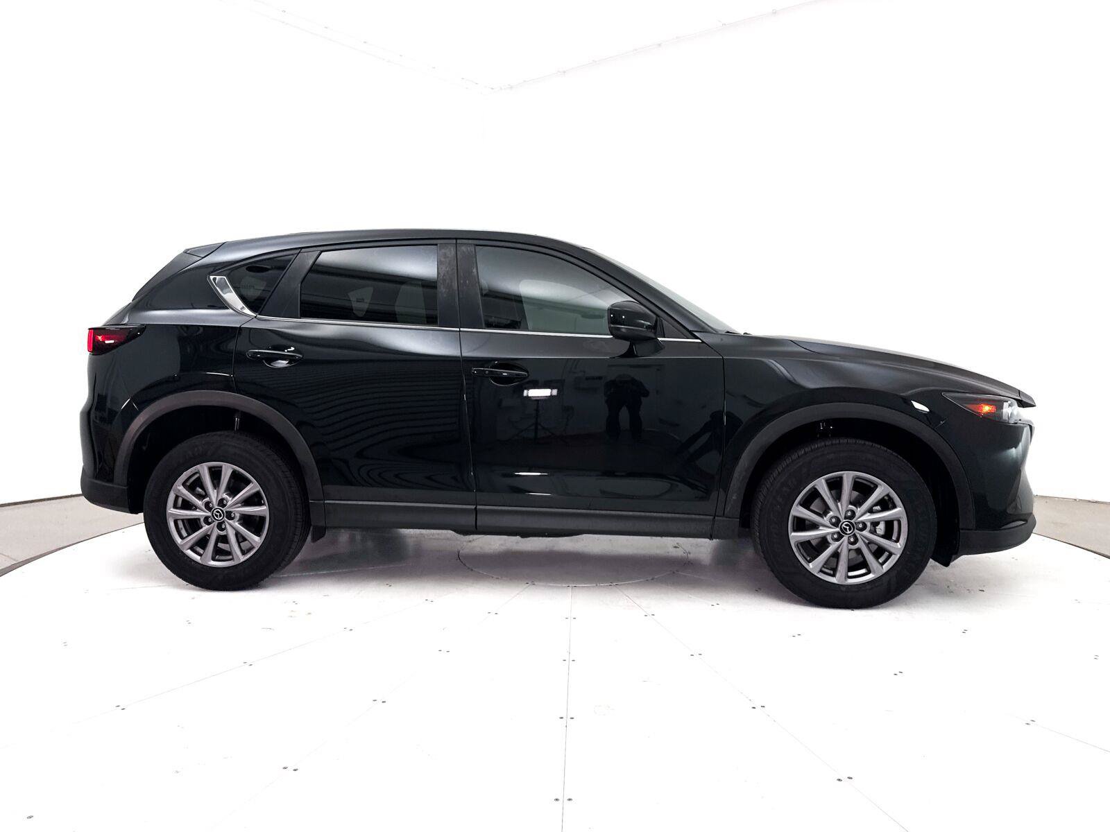 Used 2023 MAZDA CX-5 AWD 2.5 S w/ Select Package image 40