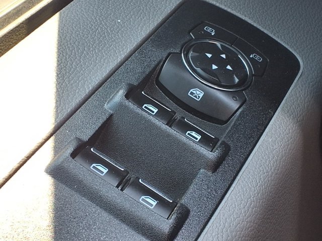 Used 2020 Ford F150 XL w/ Equipment Group 101A Mid AWD/4WD image 17