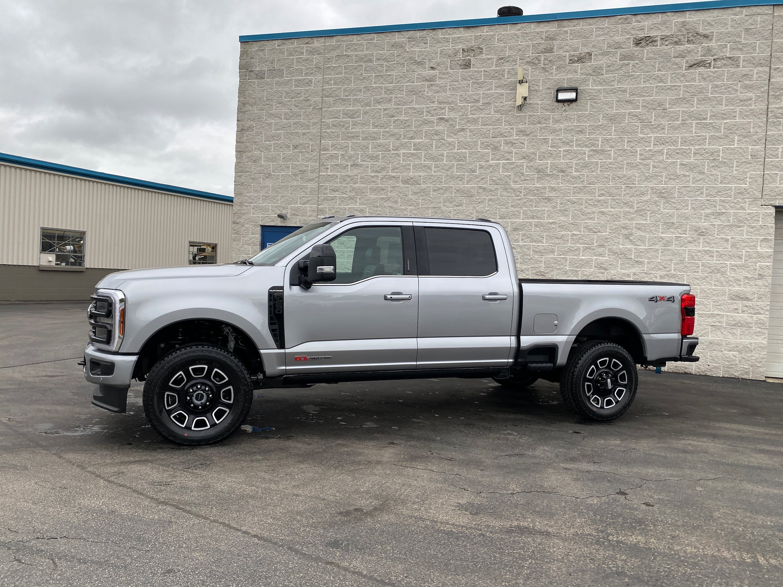 New 2027 Ford F250 Platinum AWD/4WD image 5