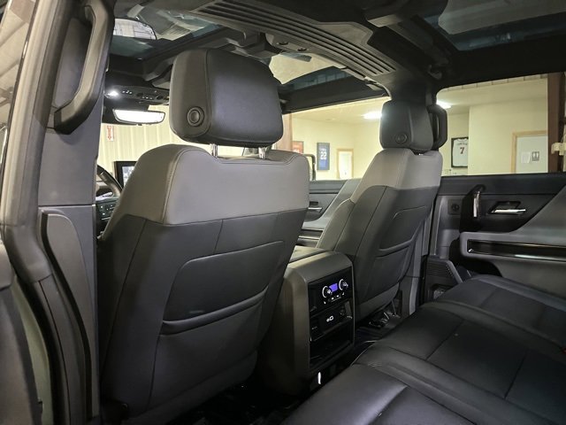 Used 2024 GMC Hummer EV 3X image 12
