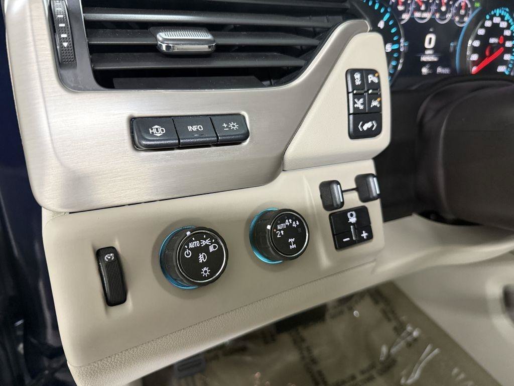 Used 2017 GMC Yukon XL Denali AWD/4WD image 13