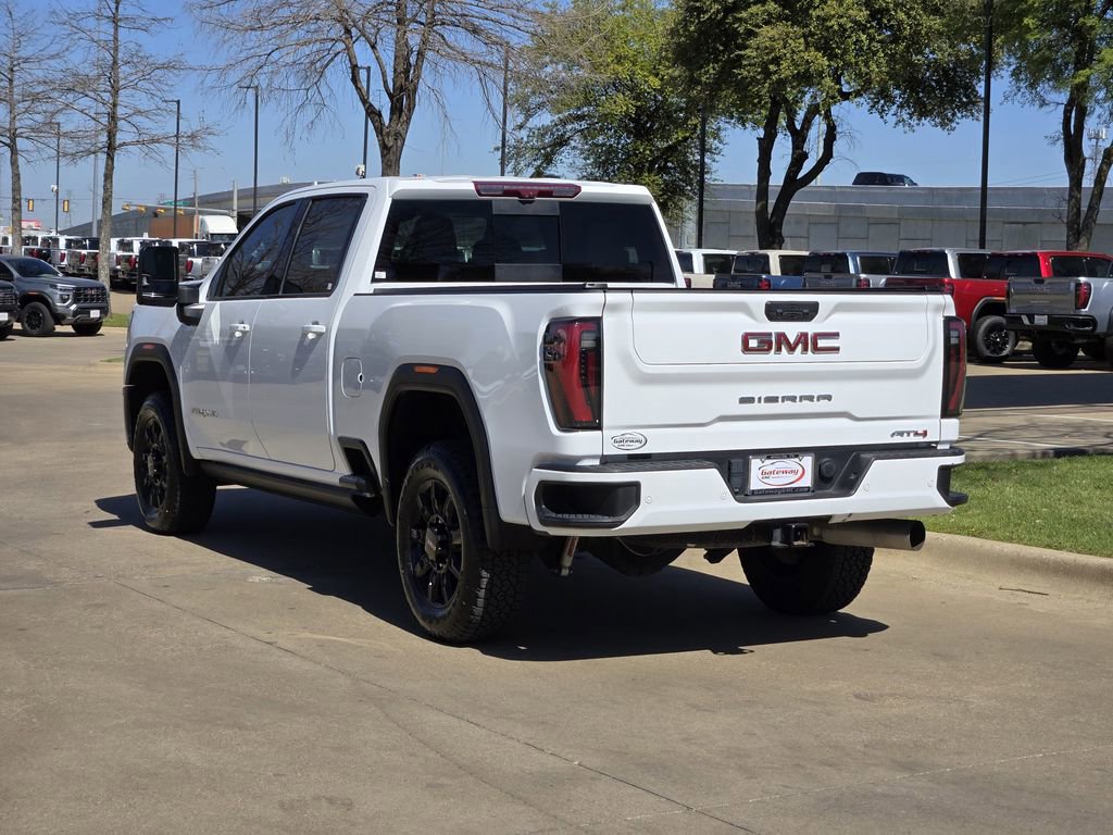 Used 2024 GMC Sierra 2500 AT4 w/ AT4 Premium Plus Package image 5