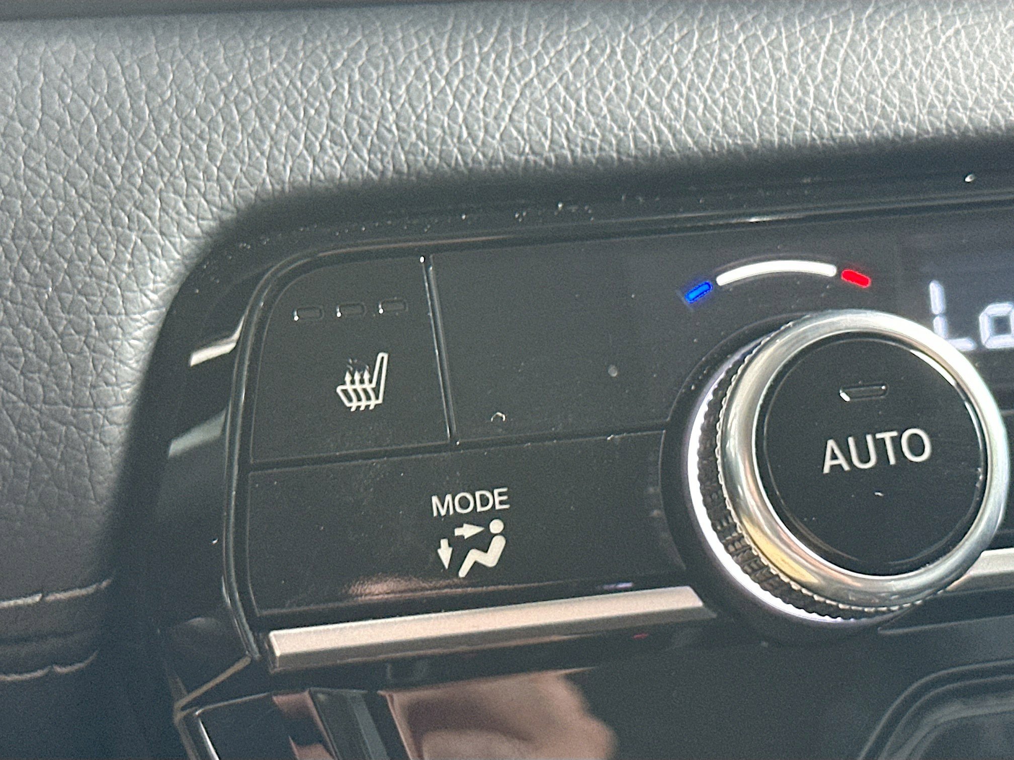 Used 2023 Honda Pilot Touring image 21