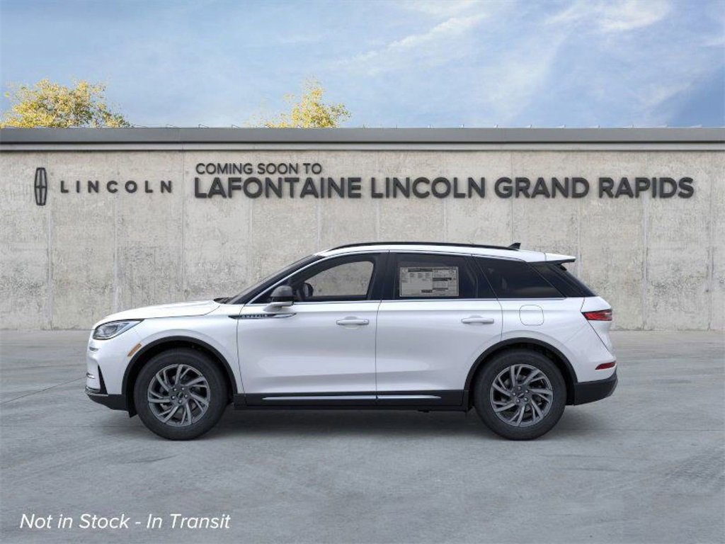 New 2026 Lincoln Corsair Premiere image 3